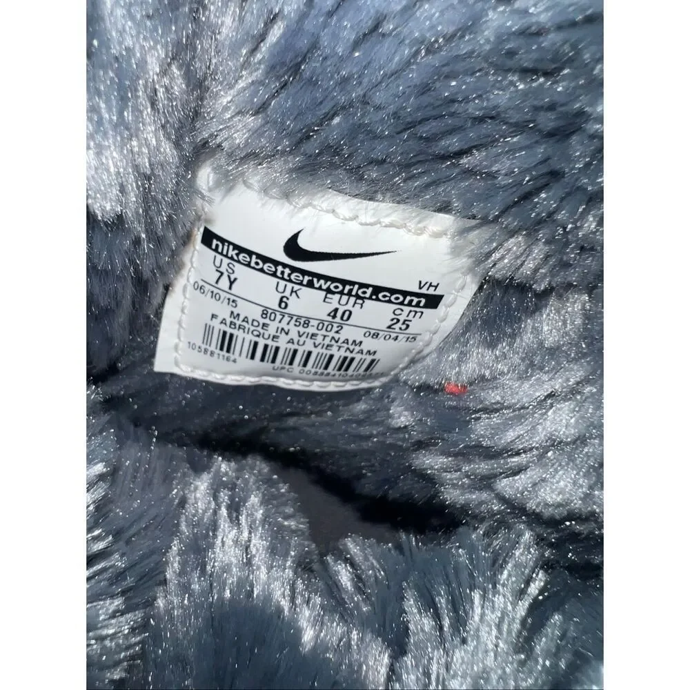 Nike Cool Gray White Roshe One Hi GS Faux Fur Winter Sneaker Boot 7Y Women's 8.5
